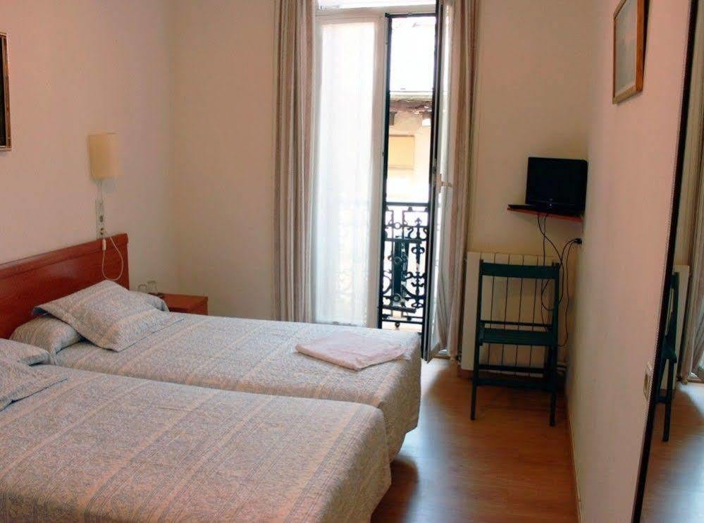 סן סבסטיאן Pension San Telmo / San Juan מראה חיצוני תמונה