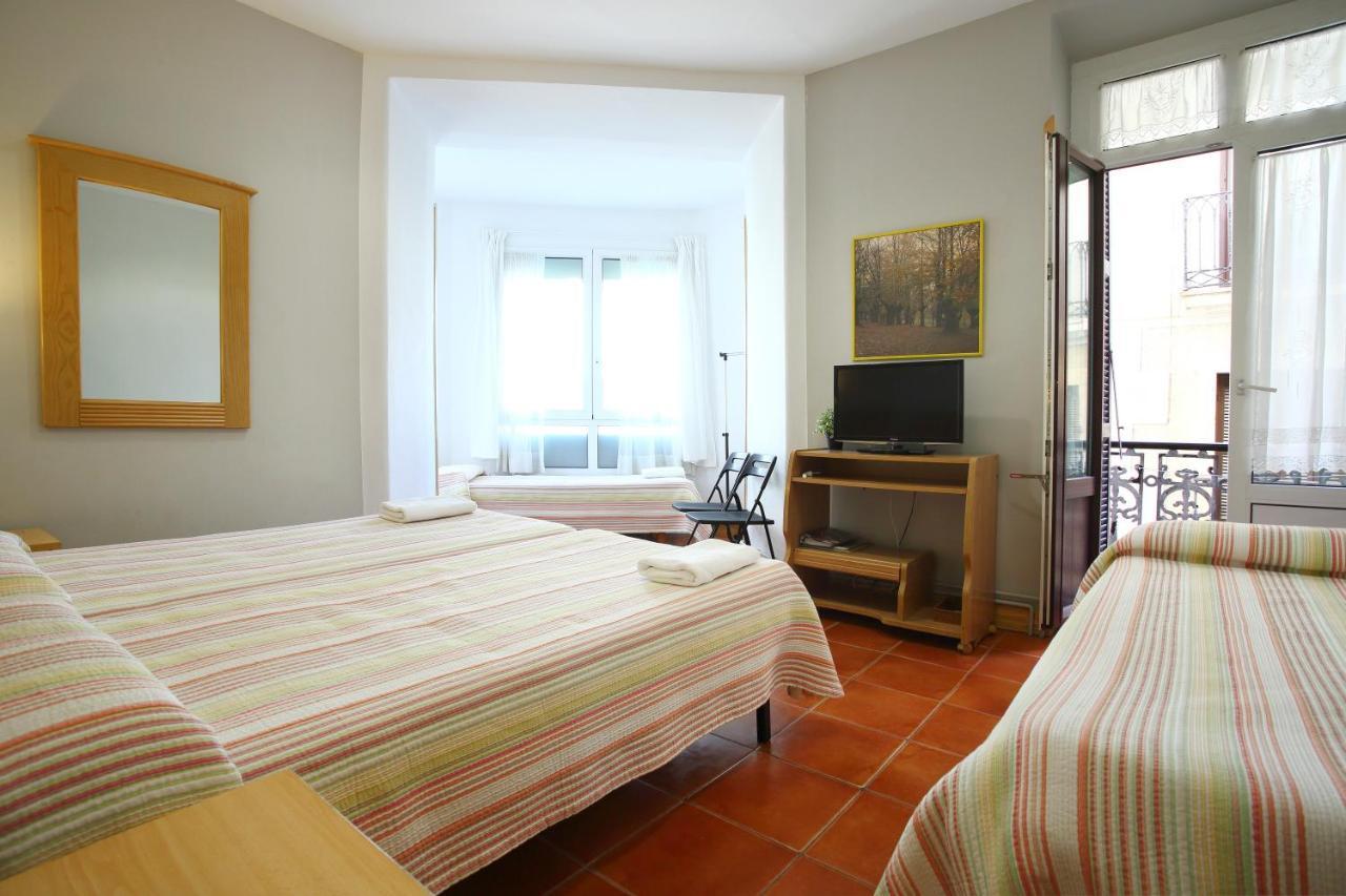 סן סבסטיאן Pension San Telmo / San Juan מראה חיצוני תמונה